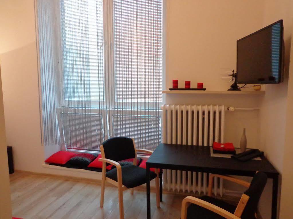 Jr Rental Apartments Pereca/ Prosta Warsawa Bagian luar foto